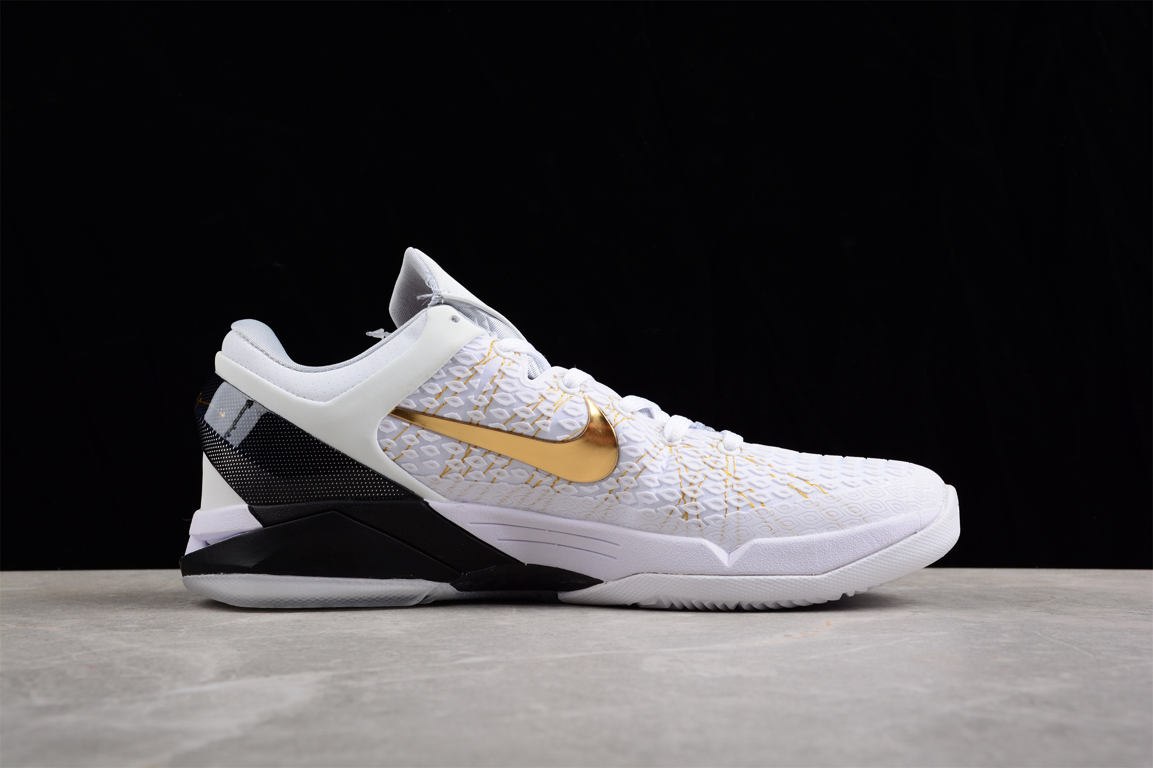 Nike Kobe 7 Elite Home